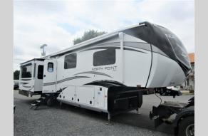 New 2024 Jayco North Point 377RLBH Photo