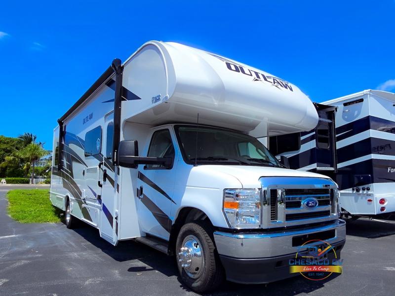 New 2025 Thor Motor Coach Outlaw 29T Motor Home Class C - Toy