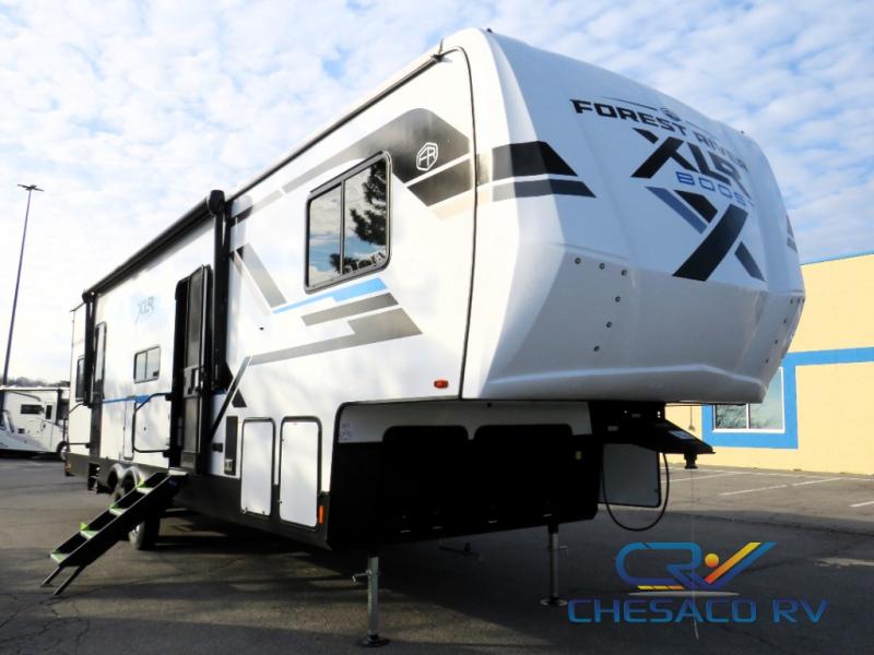 New 2025 Forest River RV XLR Boost 363BX Toy Hauler Fifth