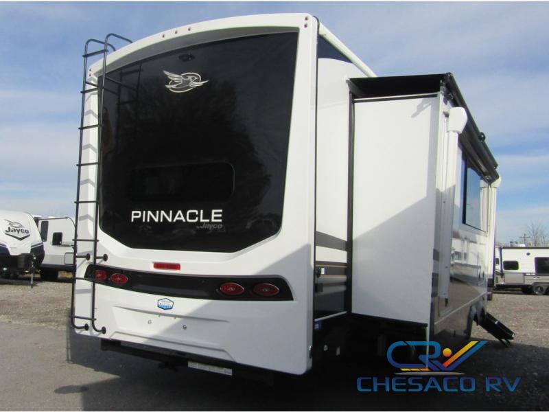 New 2024 Jayco Pinnacle 38FBRK Fifth Wheel at Chesaco RV Gambrills