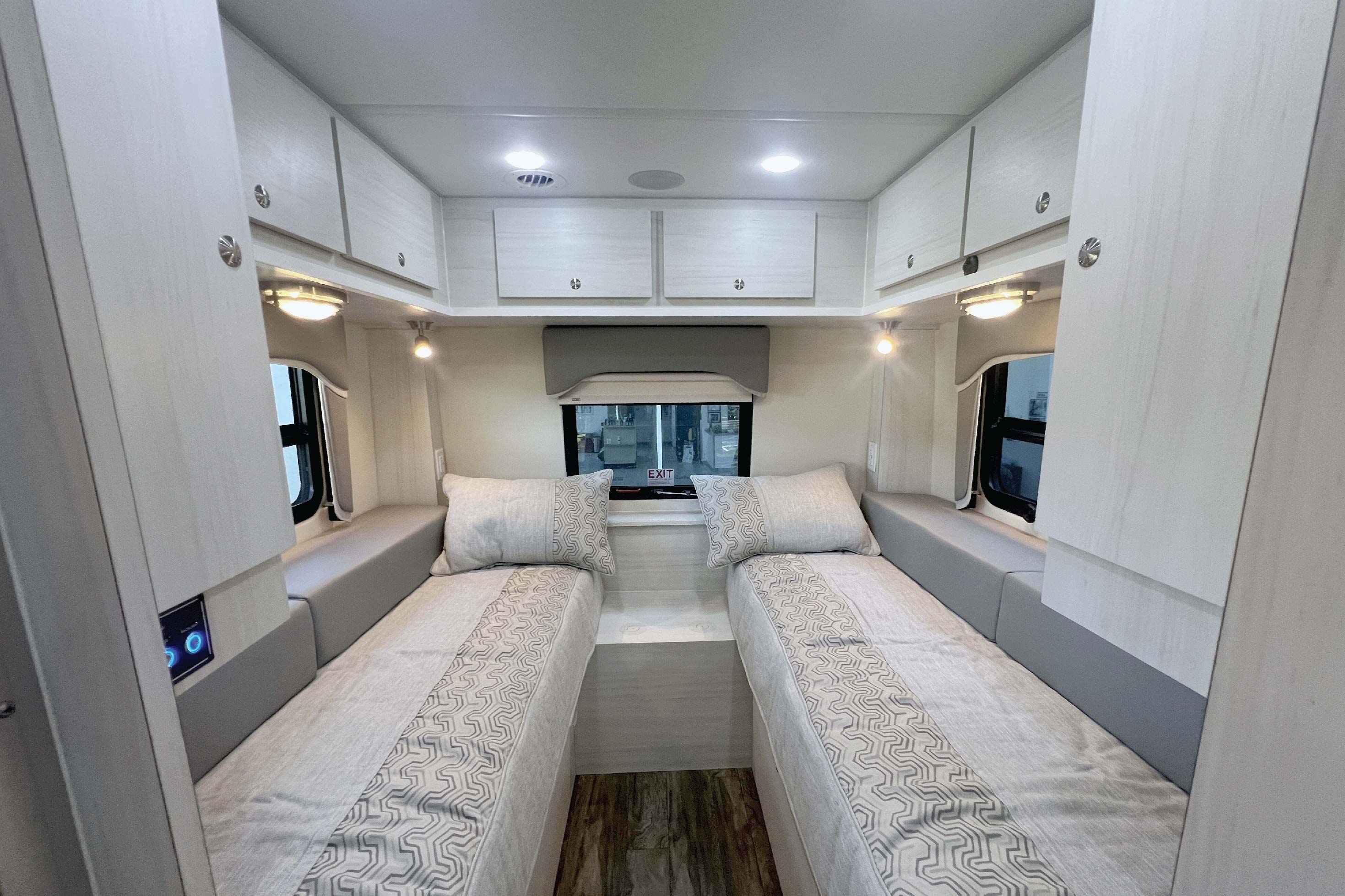 Platinum II 241XL Interior Twin Bed Front View