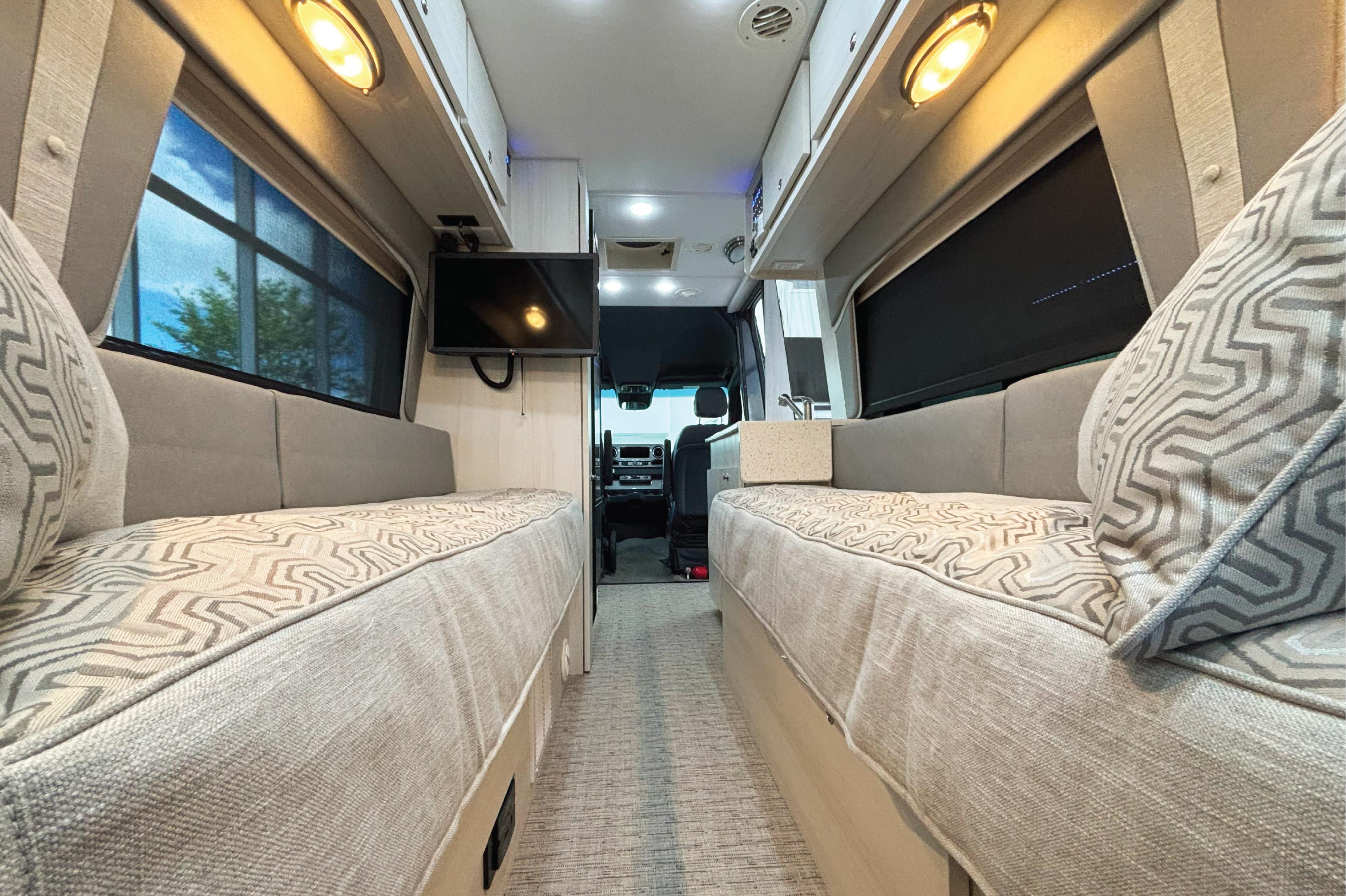 Arriva V24 Interior Cabin Privacy Drape