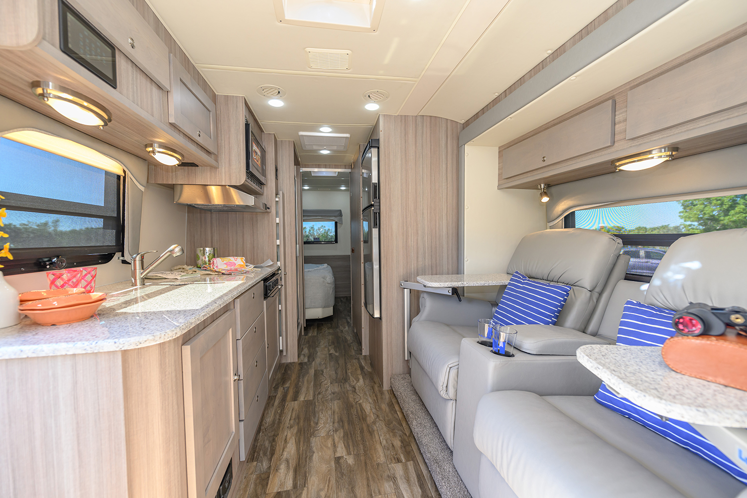 Discover The Joy of Owning a Coach House RV in Florida