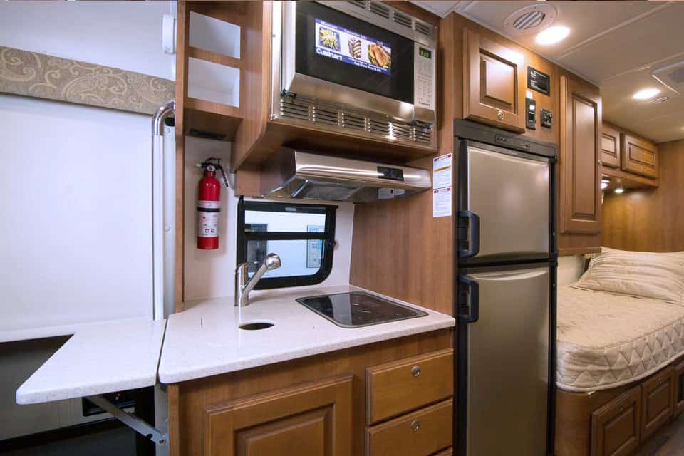 Platinum 261XL Interior Galley