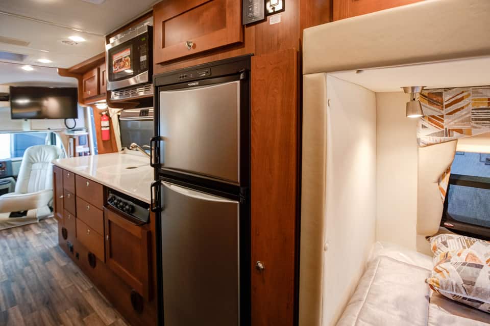 Platinum 271XL Interior Galley View