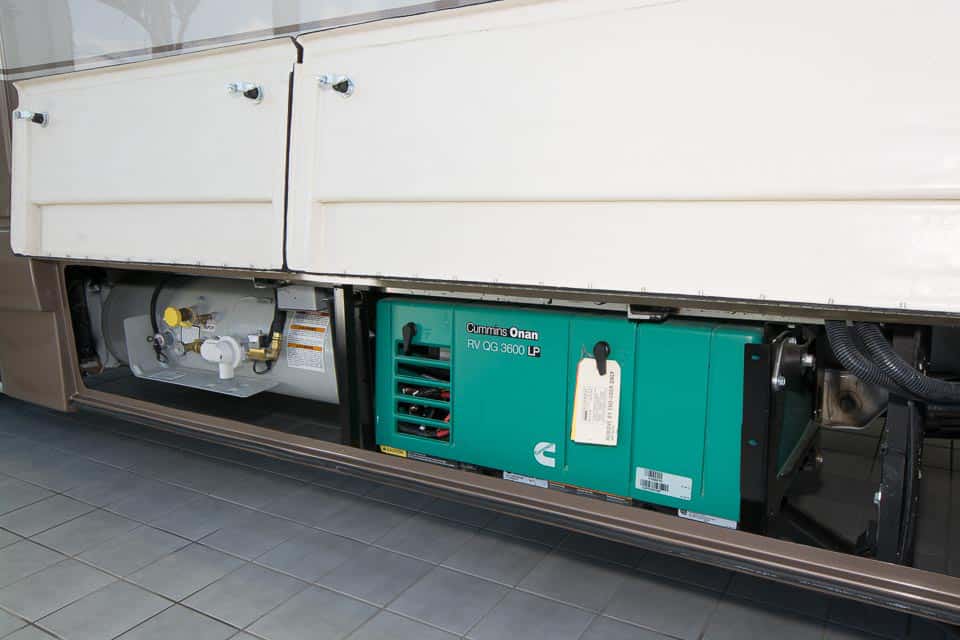 Platinum II 241XL Exterior Generator
