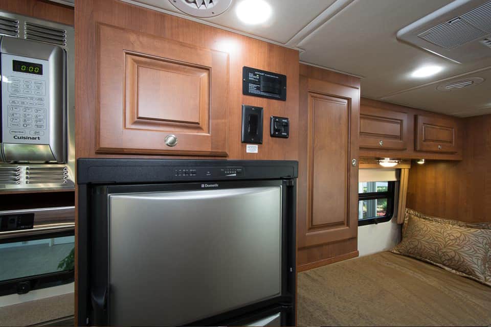 Platinum II 241XL Interior Control Panel