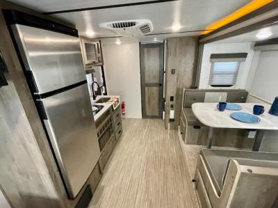 GREAT DEAL !   $15,995