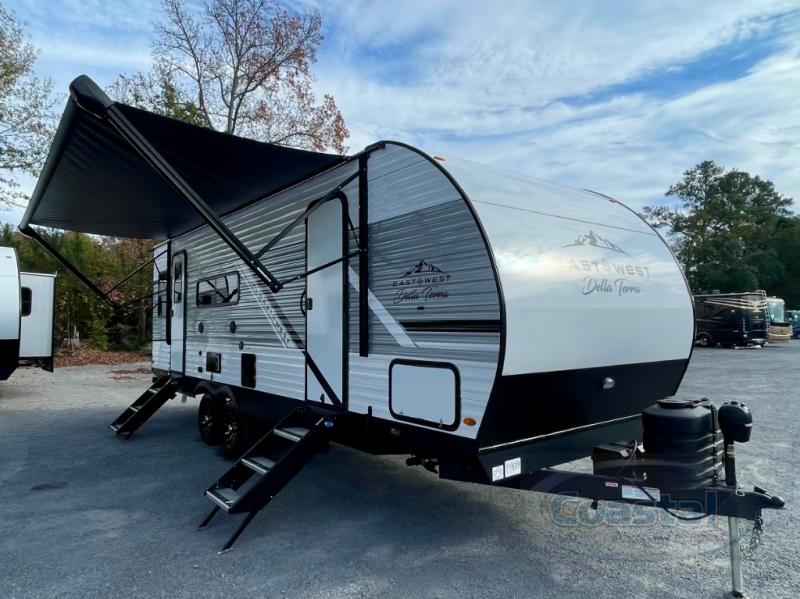 New 2024 EAST TO WEST Della Terra 251RD Travel Trailer At Coastal RV   Unit Photo 202312080656522923483227 