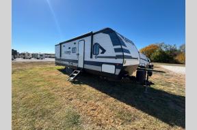 Used 2021 CrossRoads RV Zinger Lite ZR270BH Photo