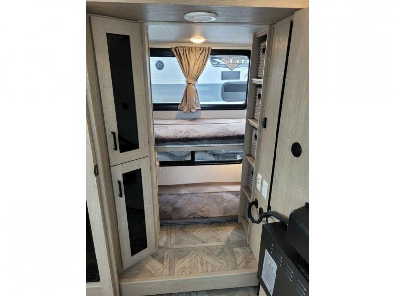 New 2024 Forest River RV Wildwood XLite 24VIEWX Travel Trailer at