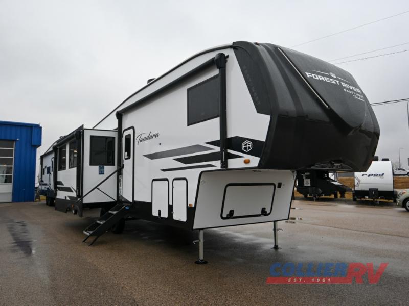 New 2025 EAST TO WEST Tandara 28RL Fifth Wheel at Collier RV