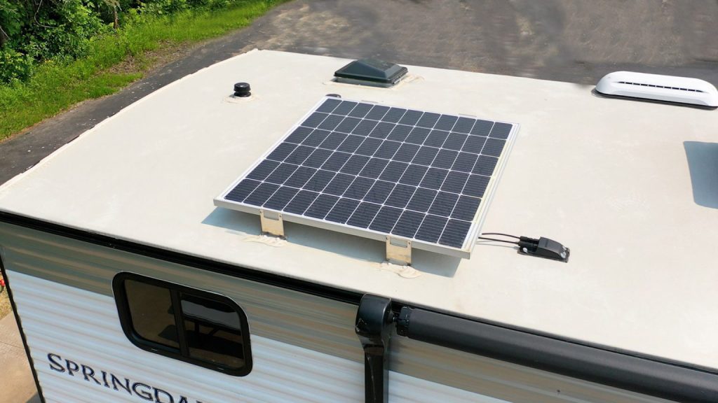 How to Maintain RV Solar Panels