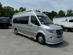 New 2025 Grech RV Strada-ion Lounge Photo