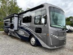 Used 2021 Thor Motor Coach Palazzo 37.4 Photo