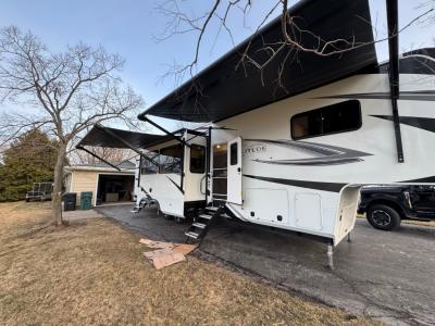 Dual Awnings