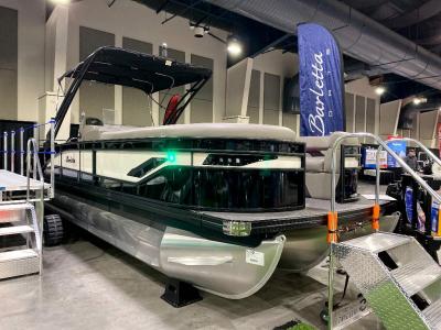 New 2024 Barletta Boats Corsa Ultra-Lounge 25U