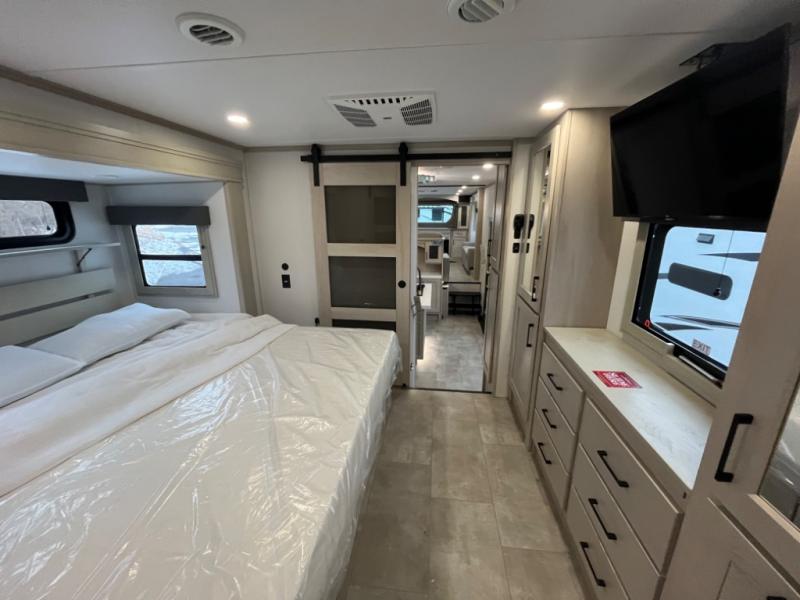 2025 Grand Design Recreational Solitude Wide body photo 8