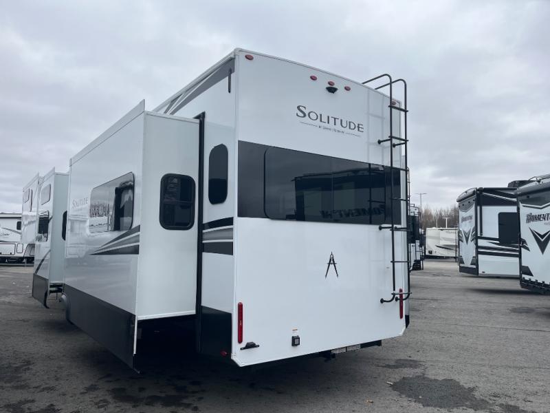 2025 Grand Design Recreational Solitude Wide body photo 4