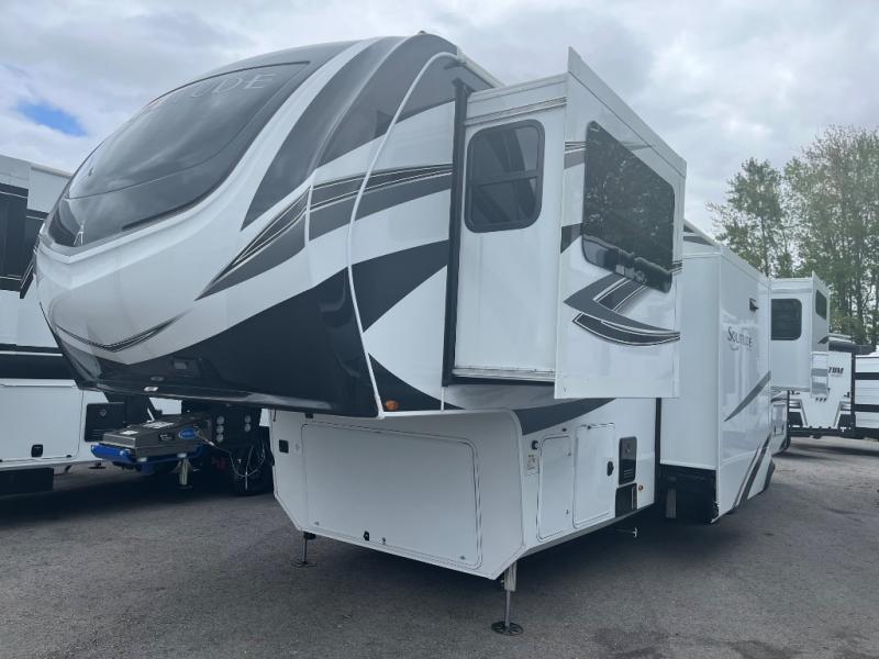 2025 Grand Design Recreational Solitude Wide body photo 3