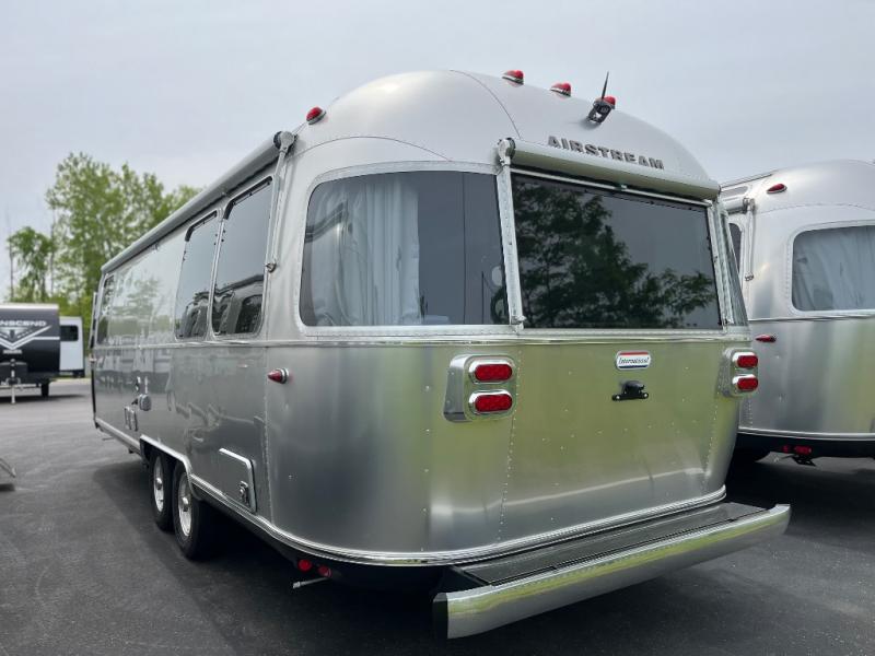 2025 Airstream International photo 4