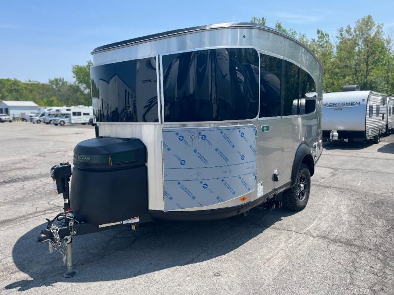 2025 Airstream Base Camp photo 2