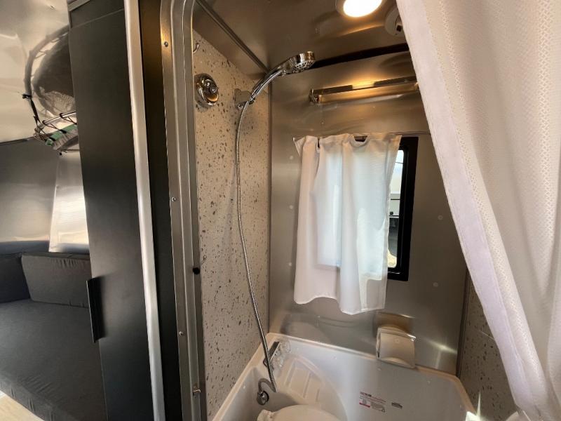 2025 Airstream Base Camp photo 10