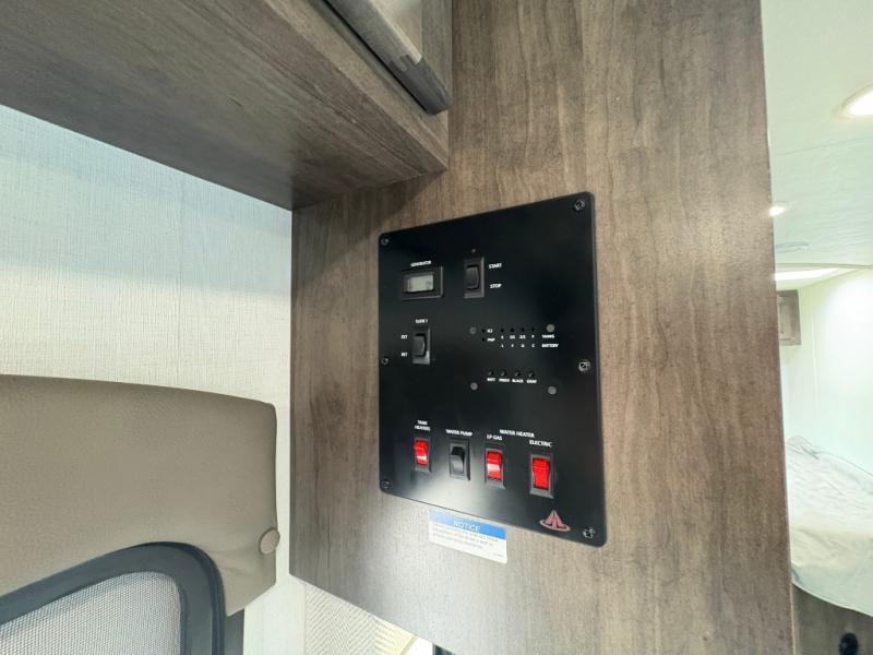 2026 Ford E-350 Base photo 9