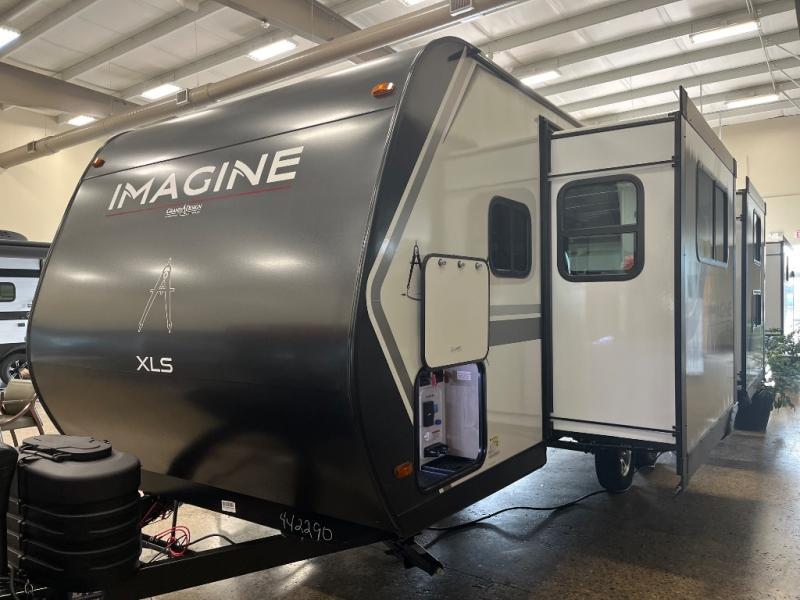 2026 Grand Design Recreational Imagine Narrow Body photo 2