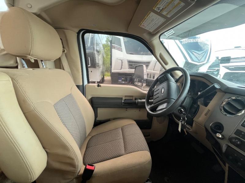 2016 Ford F-550 photo 9