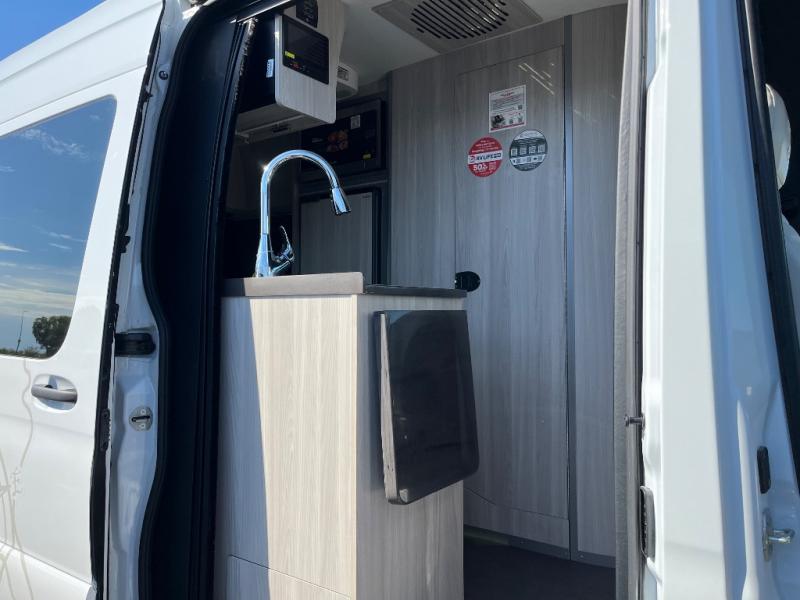 2023 Mercedes Benz Sprinter 2500 photo 15