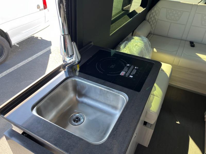 2023 Mercedes Benz Sprinter 2500 photo 16