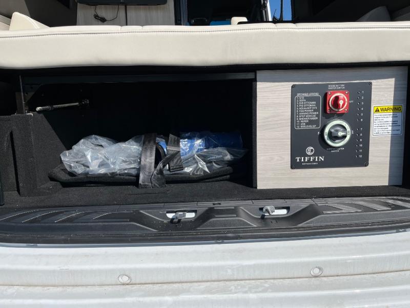 2023 Mercedes Benz Sprinter 2500 photo 21