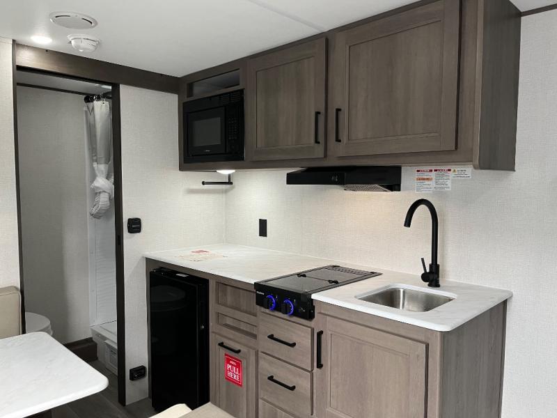 2026 Grand Design Recreational Transcend Narrow Body photo 5
