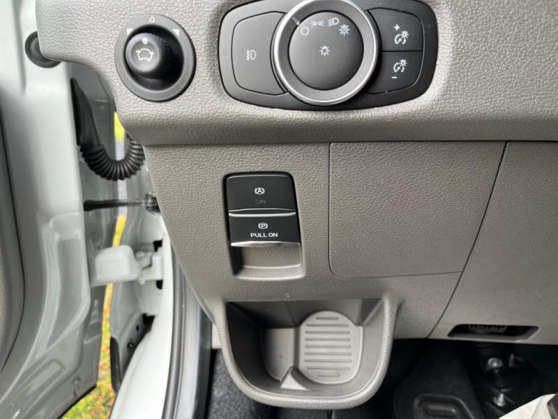 2025 Ford Transit photo 7