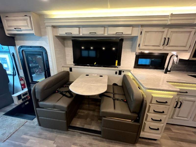 Vision XL 36C  Motor Home Class A