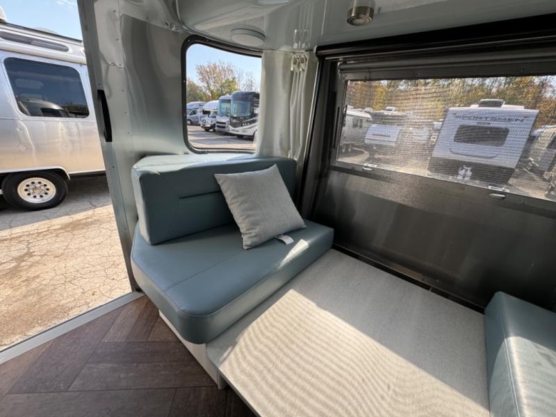 2025 Airstream International photo 18