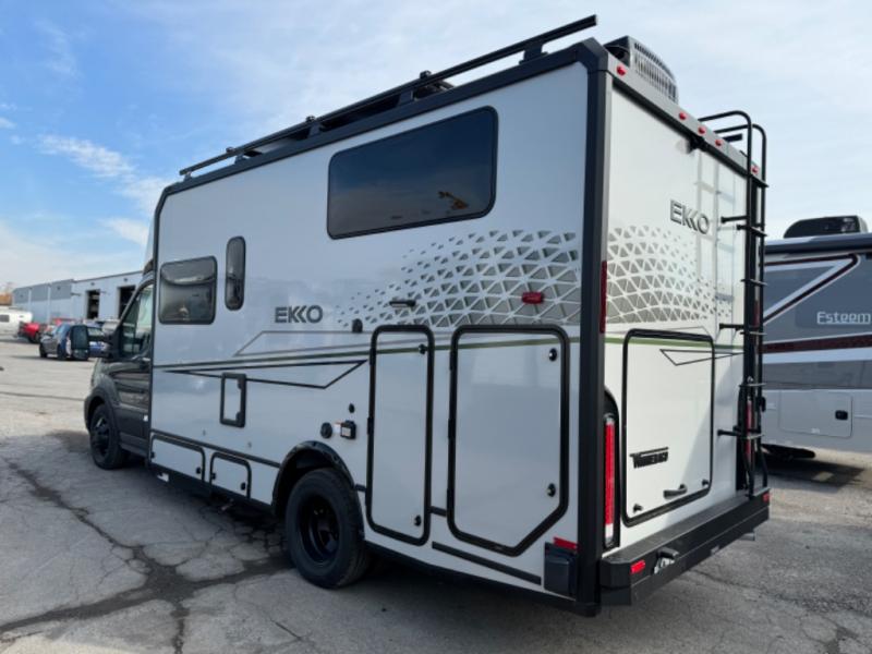 2024 Ford Transit photo 3