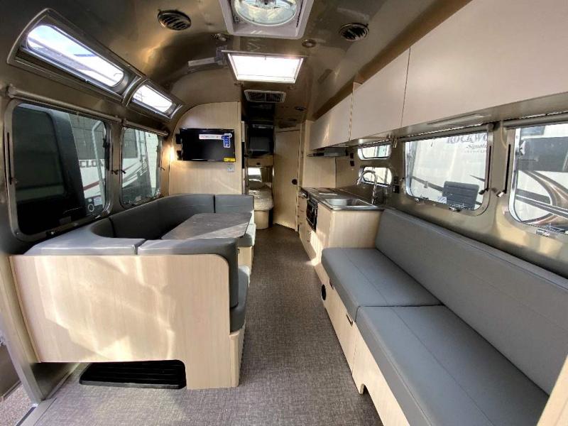 New 2024 Airstream RV Flying Cloud 30FB Bunk Travel Trailer at Colton ...