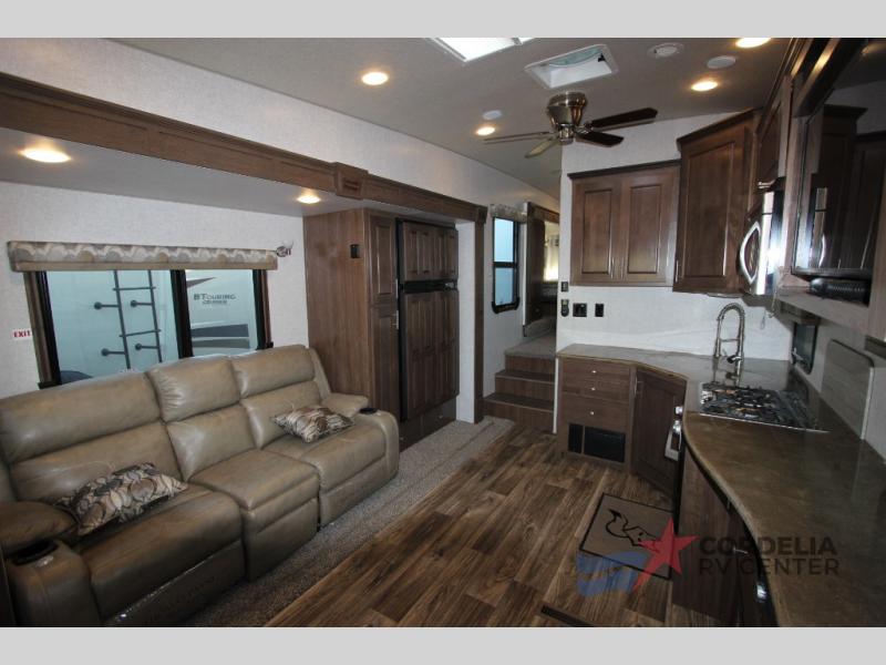 New 2023 Northwood Arctic Fox Grande Ronde 30-5RD Fifth Wheel at