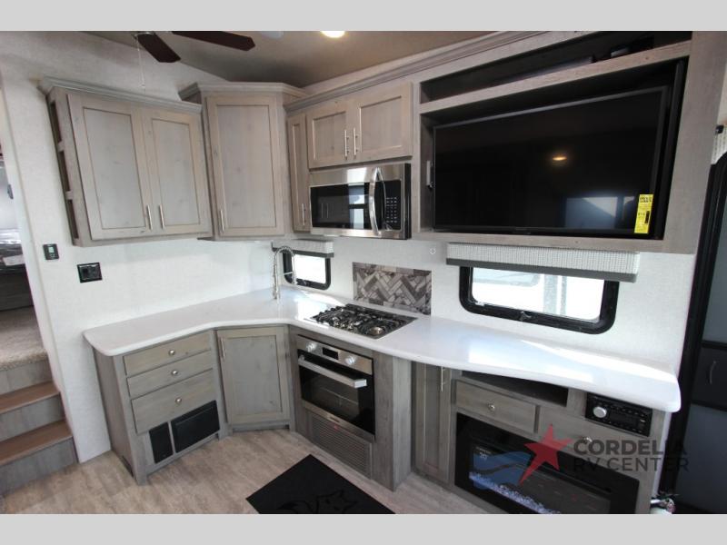 New 2024 Northwood Arctic Fox Grande Ronde 30-5RD Fifth Wheel at