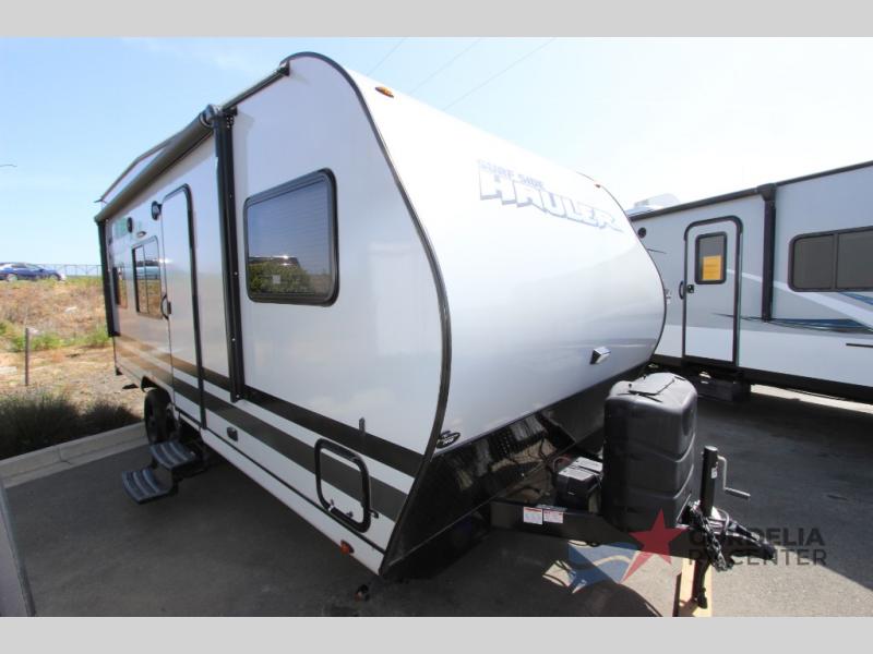 Used 2021 Pacific Coachworks Surf Side 19FSB Toy Hauler Travel Trailer ...