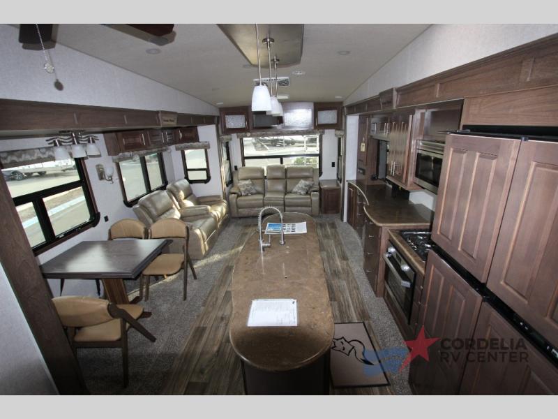 New 2023 Northwood Arctic Fox Grande Ronde 35-5Z Fifth Wheel at