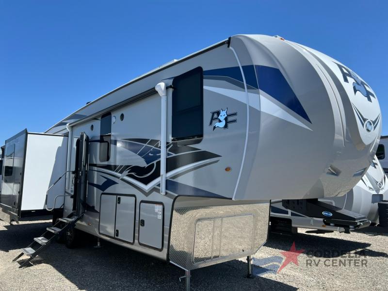 New 2024 Northwood Arctic Fox Grande Ronde 32-5M Fifth Wheel at