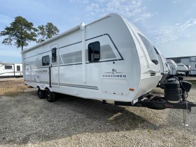 New 2025 Coachmen Freedom Express Ultra Lite 252RBS
travel trailer