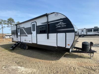 New 2025 East to West Della Terra 263RK travel trailer with 20' power awning