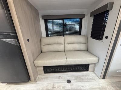 Jiffy bed in slide extension of new 2025 East to West Della Terra 221ML RV