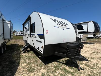 New 2025 Gulf Stream Vista Cruiser 23QBS travel trailer