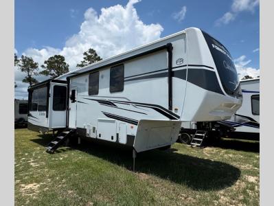 New 2025 Palomino Columbus 384RKH fifth wheel exterior  with slide extended