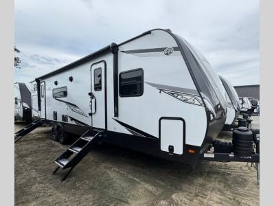 New 2026 East to West Alta 3150KBH with 21' power awning